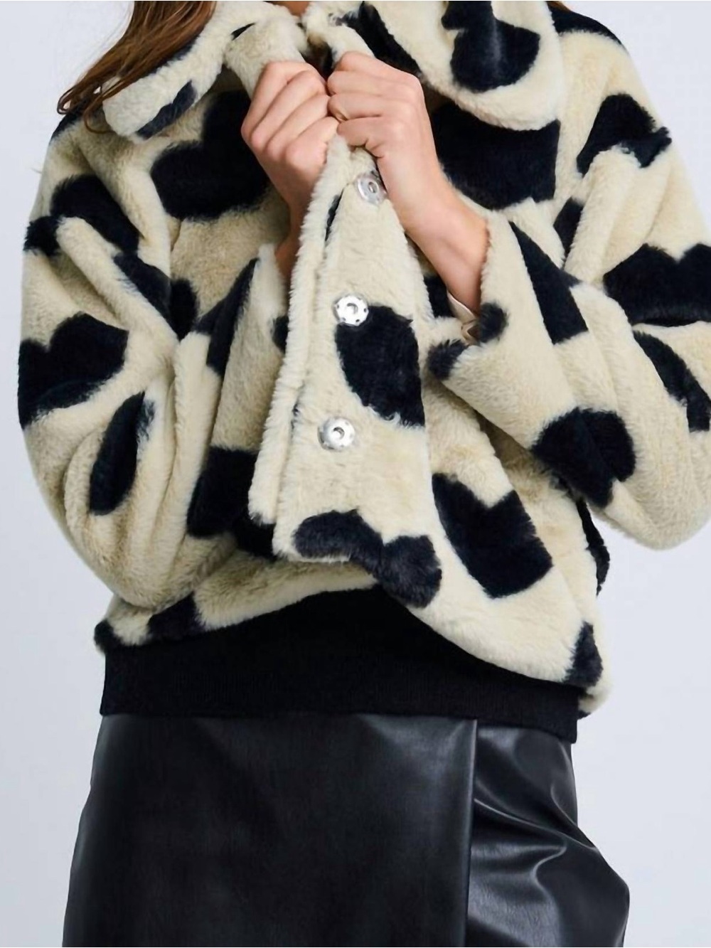 LISA TODD Love Shag Faux Fur Jacket - Picture 12 of 12